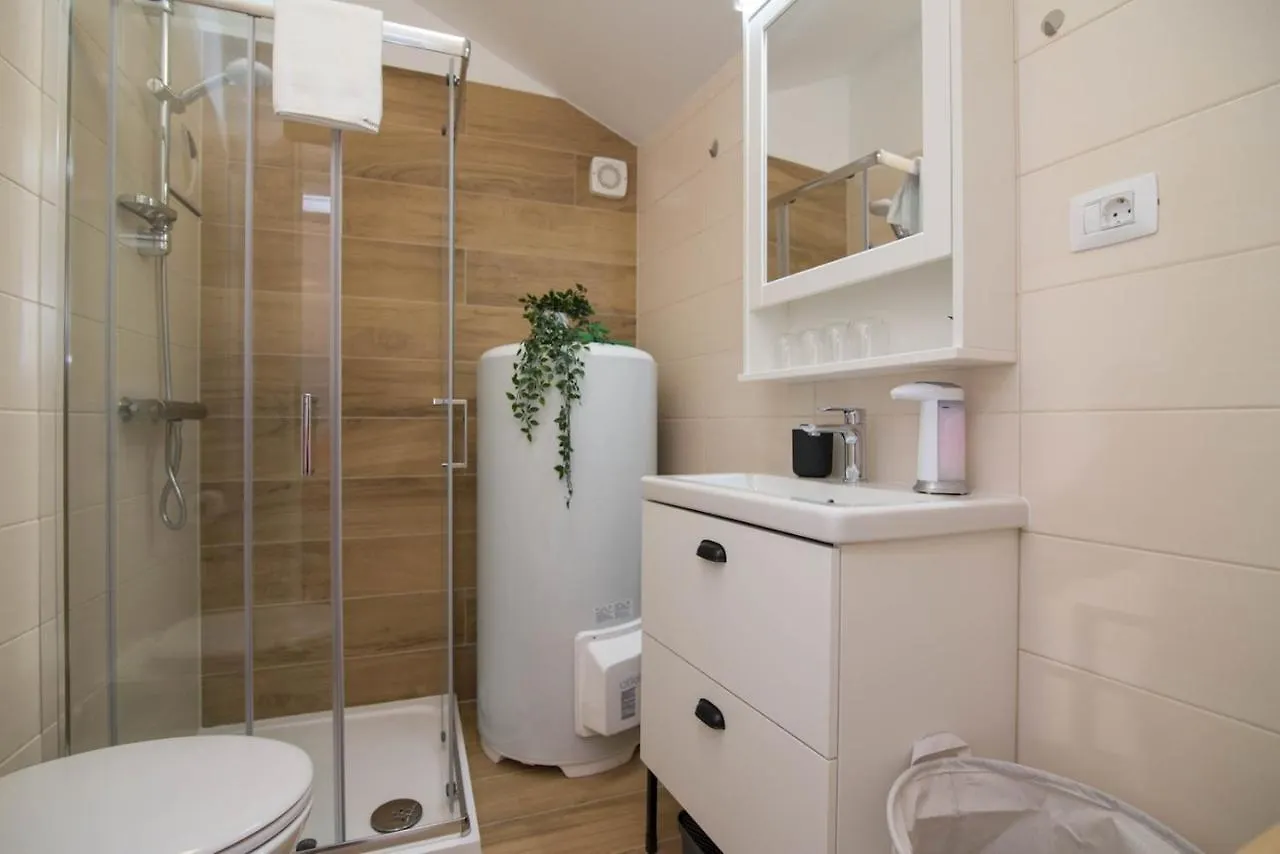Pinea Apartment Veli Losinj