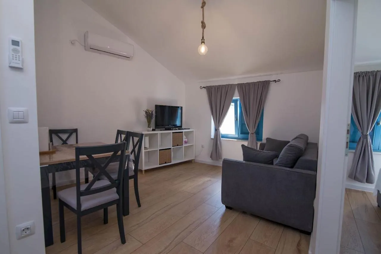 Pinea Apartment Veli Losinj