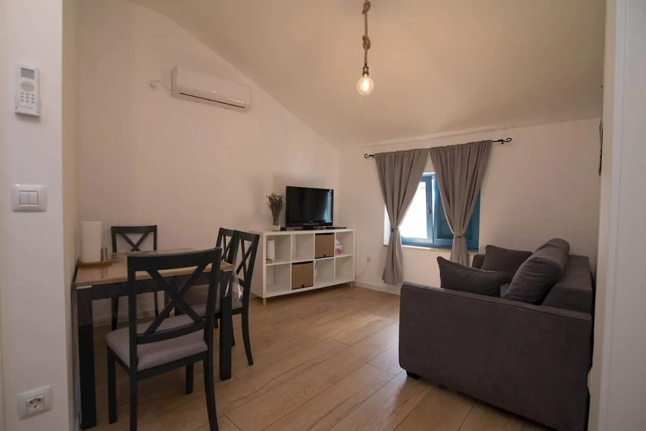 شقة Pinea Veli Lošinj