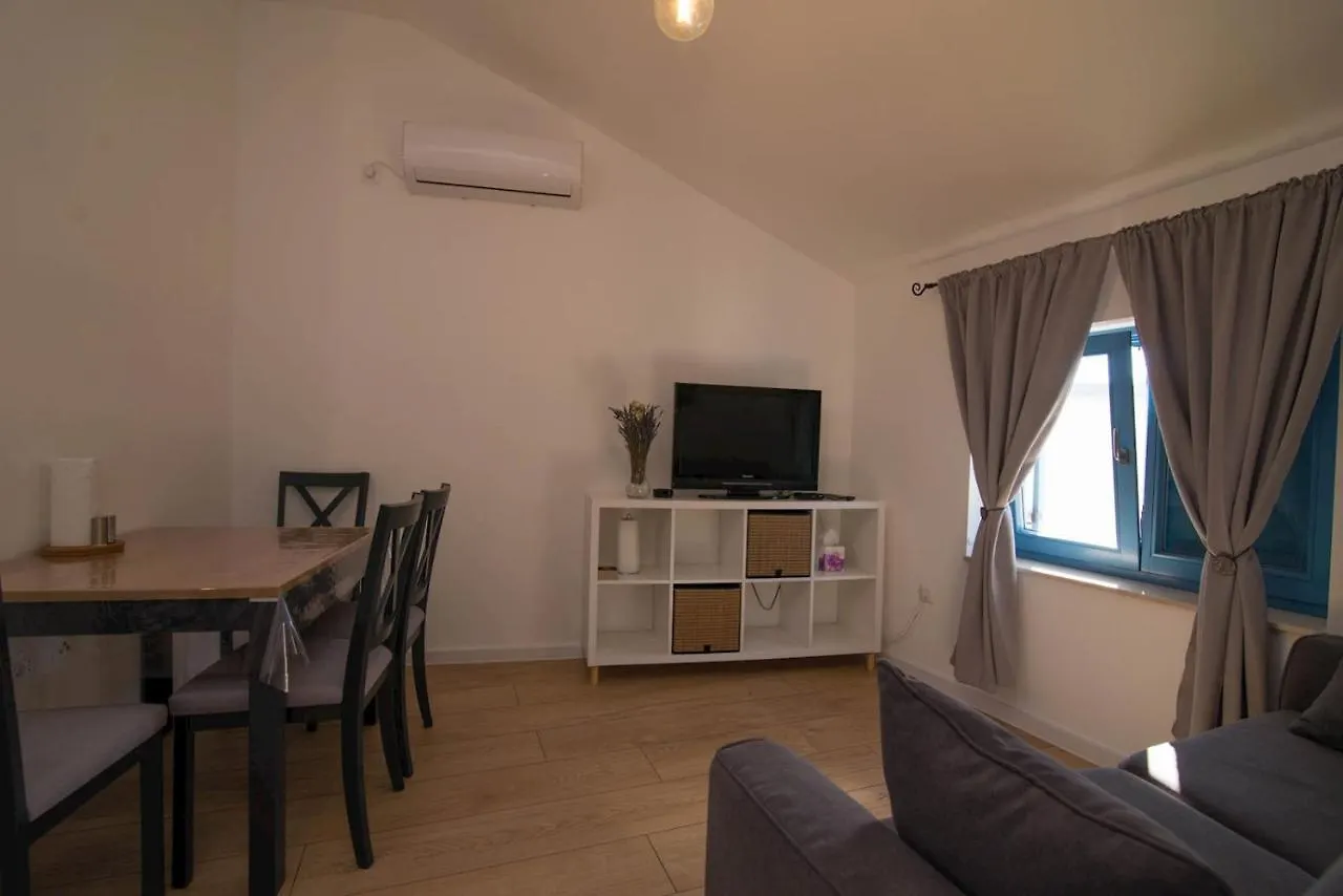 شقة Pinea Veli Lošinj